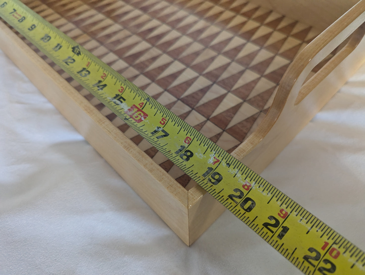 Triangle patterned serving tray