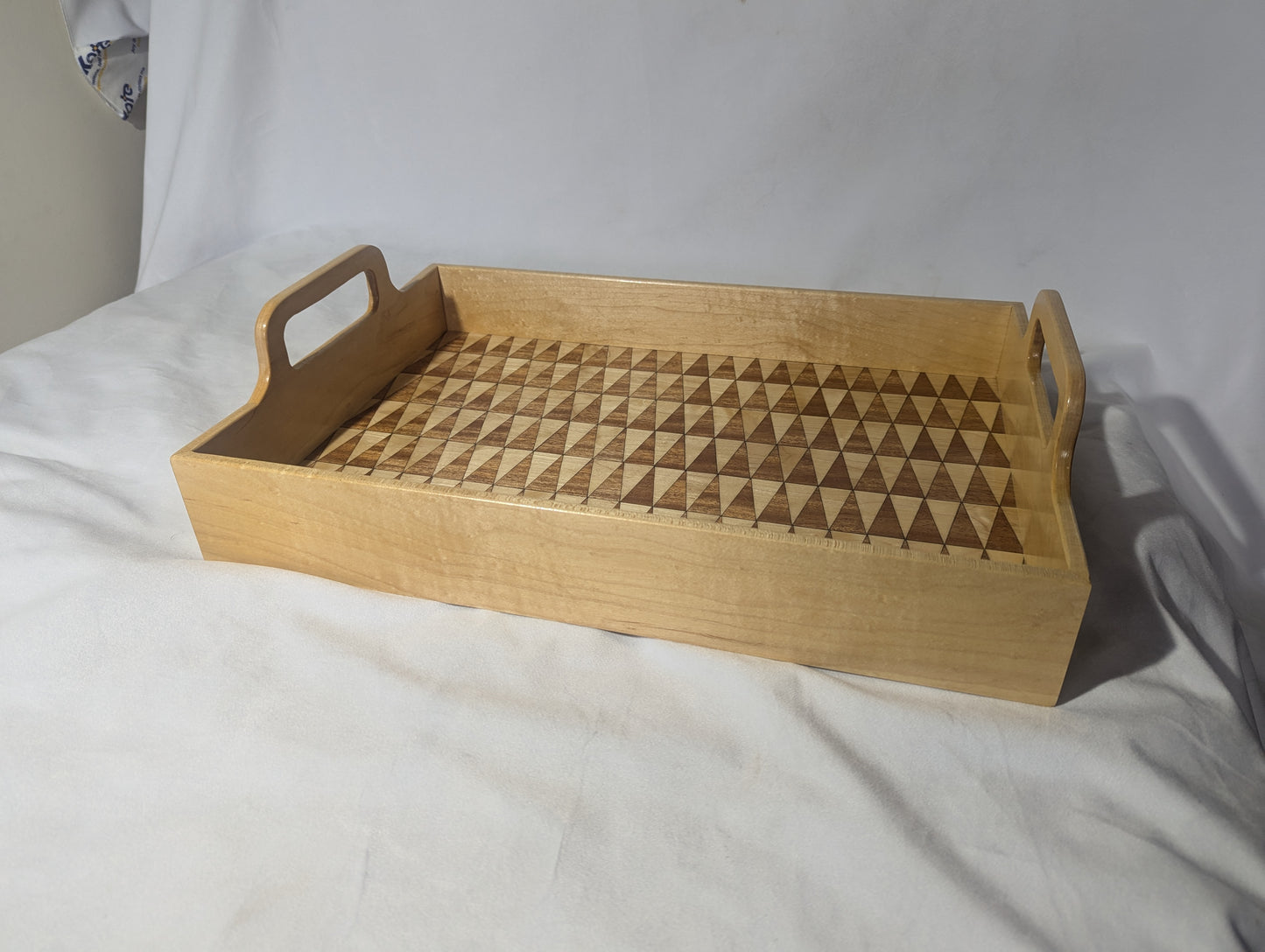 Triangle patterned serving tray